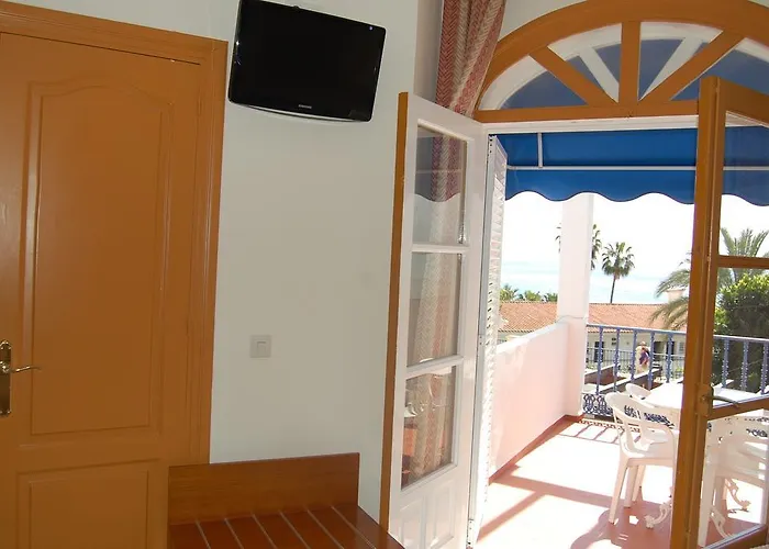 Marazul Albergue Nerja