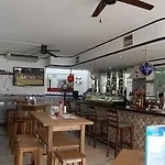 Marazul Hostel